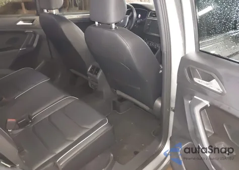 2020 Volkswagen Tiguan 2.0T Sel Premium R-Line z USA, uszkodzony, nr VIN 3VV4B7AX7LM111891